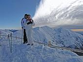 Salita invernale da Plassa di Zambla Alta al Rifugio Capanna 2000 in Alpe Arera con freddo e gelo il 3 gennaio 2010 - FOTOGALLERY